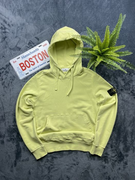 Stone island lemon store hoodie