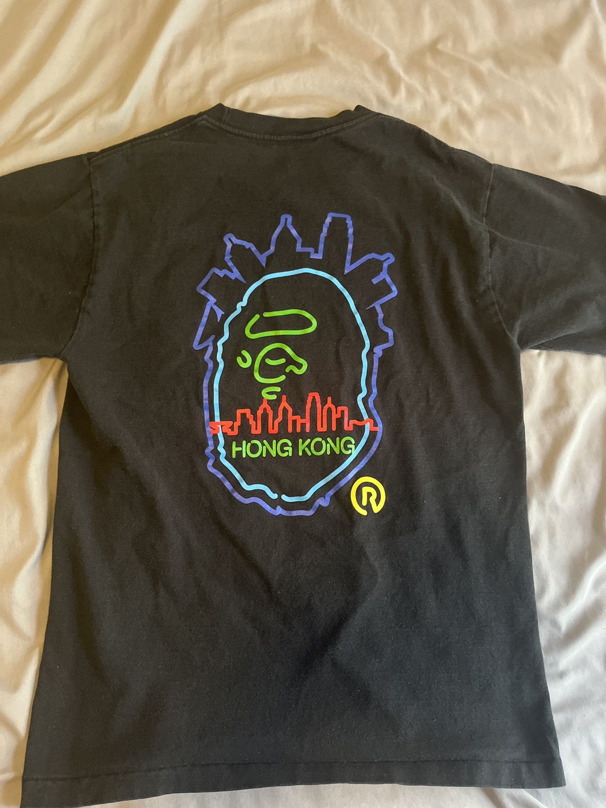 Bape Bape Hong Kong T-shirt Size US S / EU 44-46 / 1 - 1 Thumbnail