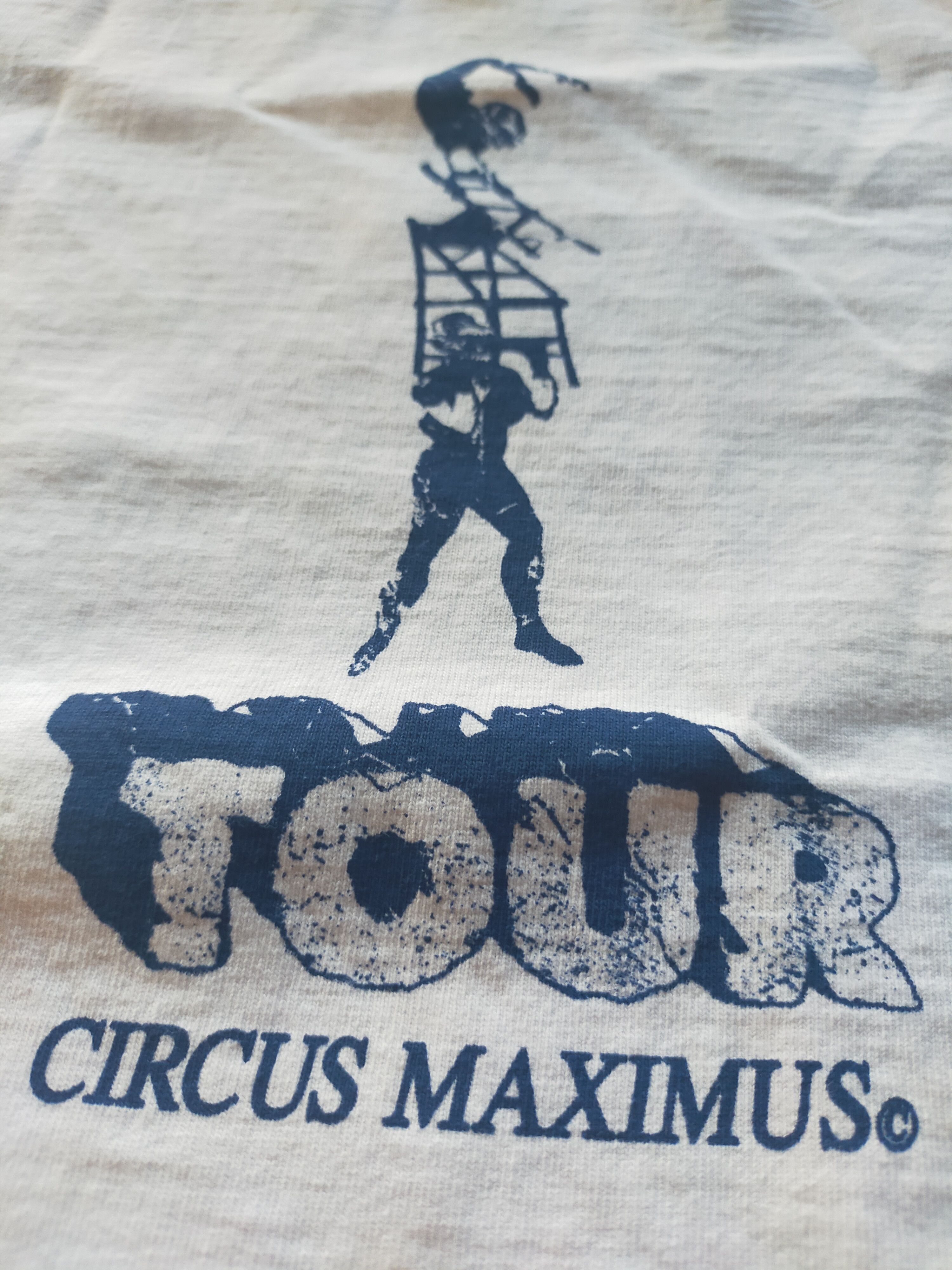 Travis Scott Travis Scott Utopia Chicago Illinois tour merch shirt Size US M / EU 48-50 / 2 - 5 Thumbnail