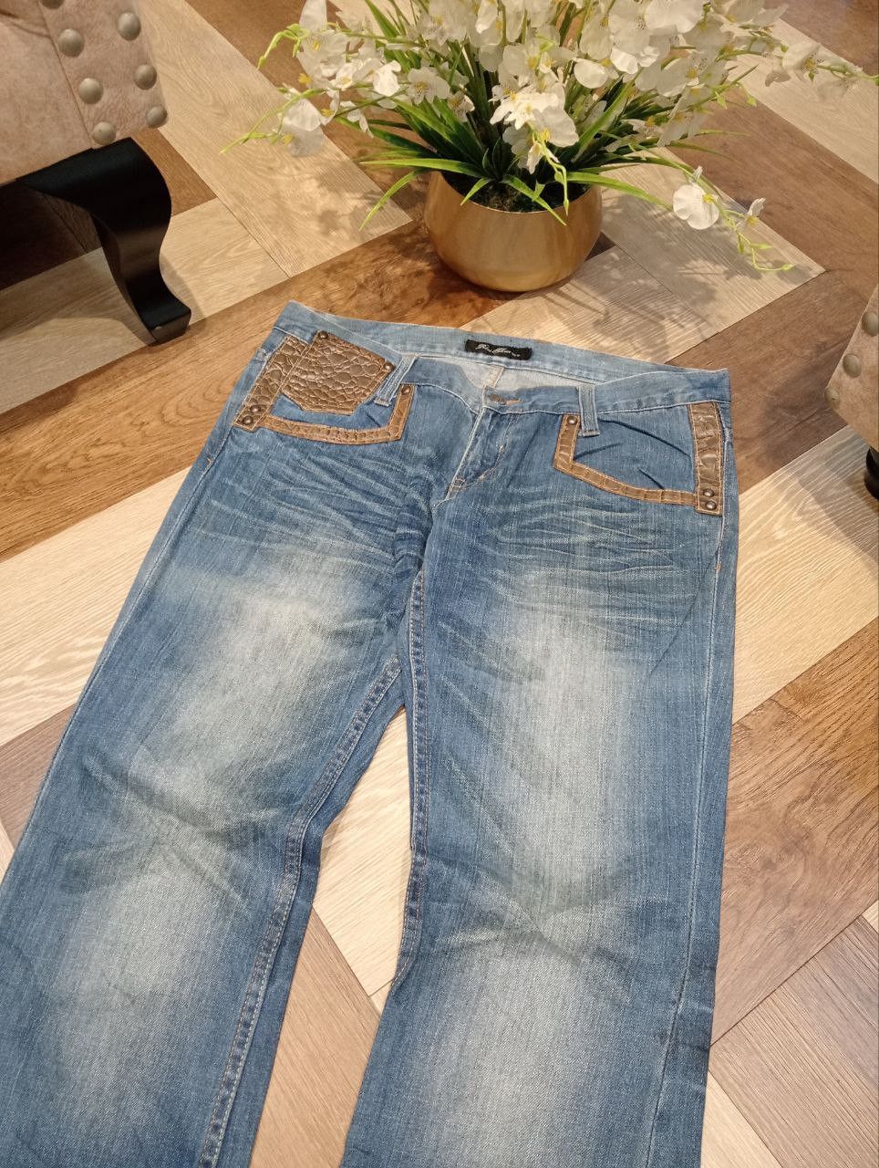 Japanese Brand ROOT THREE JAPAN BLUE WASHED FLARED DENIM JEANS Size US 34 / EU 50 - 4 Thumbnail