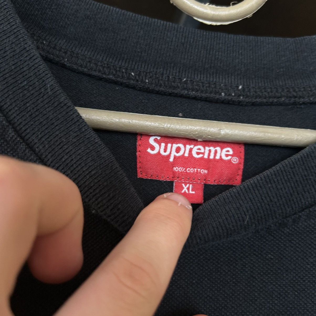 Supreme Mens Supreme Small logo Basic black streetwear tee Size US XL / EU 56 / 4 - 6 Thumbnail