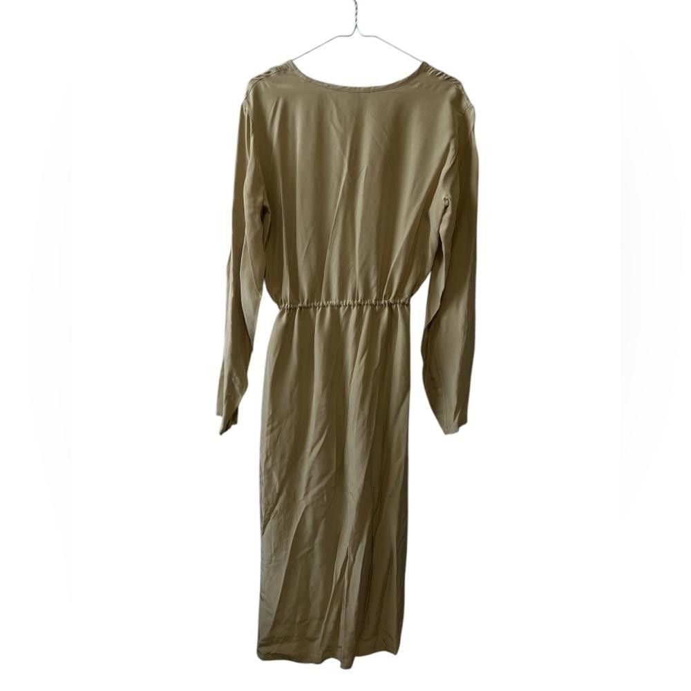 Uniqlo Uniqlo Beige Silk Mini Dress XS/TP Size XS / US 0-2 / IT 36-38 - 2 Thumbnail