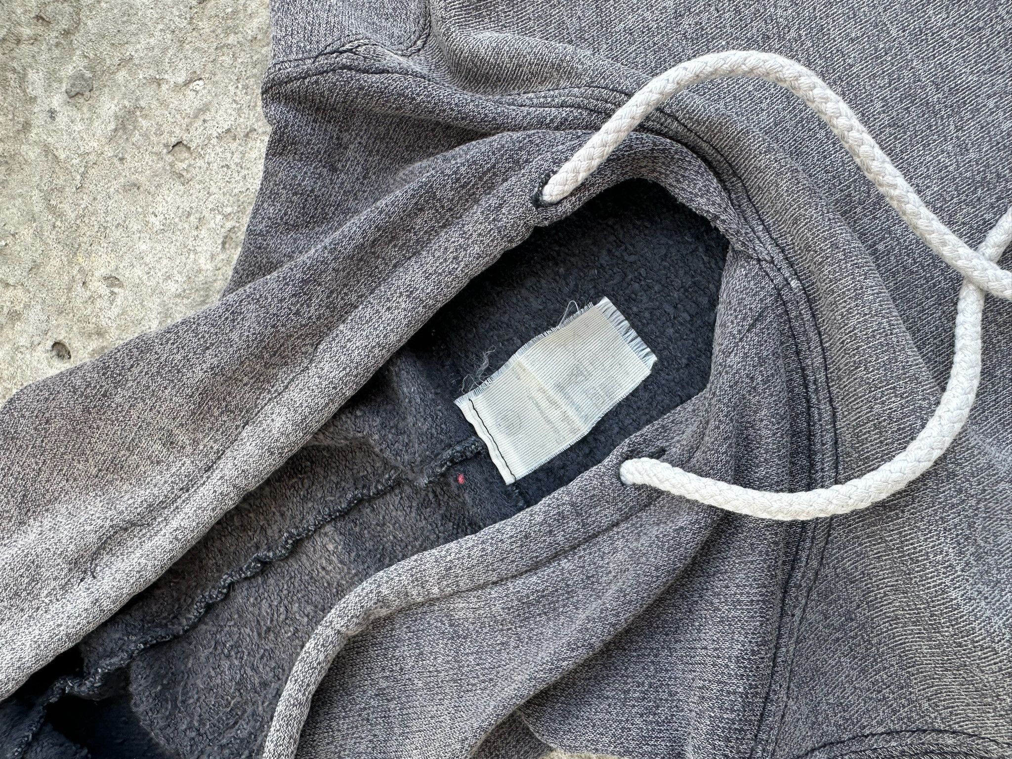 Other Perfect Faded distressed hoodie Han cuff 90s vintage Size US L / EU 52-54 / 3 - 10 Thumbnail