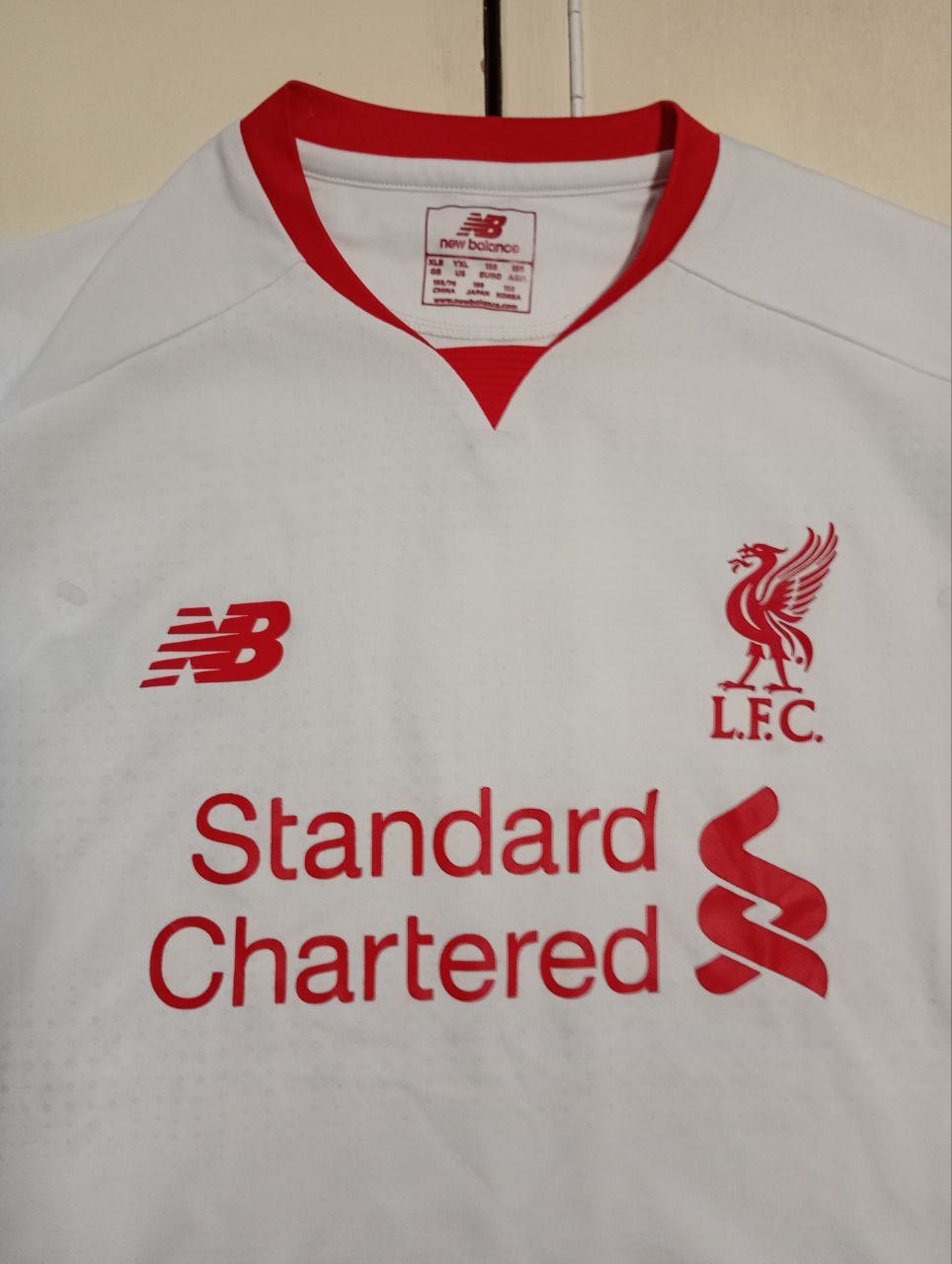 New Balance New Balance Liverpool FC Kit 2015-2016 junior size XL Size US S / EU 44-46 / 1 - 9 Thumbnail