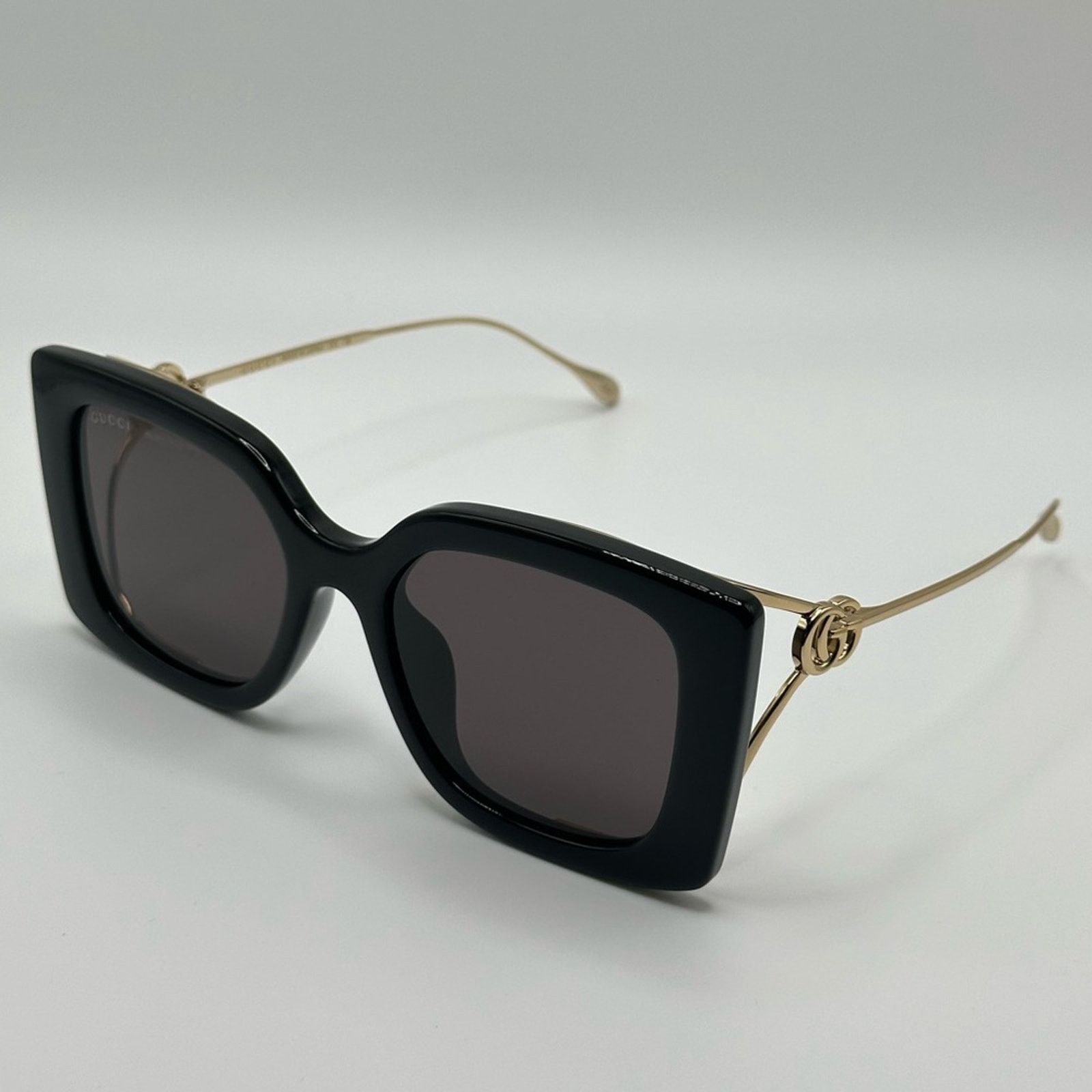 Gucci GUCCI Sunglasses GG1567SA 001 Black Gold Grey New Authentic Size ONE SIZE - 4 Thumbnail