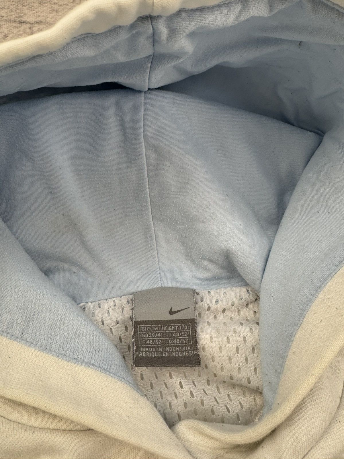 Nike × Vintage NIKE VINTAGE CENTER LOGO OVERSIZE BOXY HOODIE Size US M / EU 48-50 / 2 - 5 Thumbnail