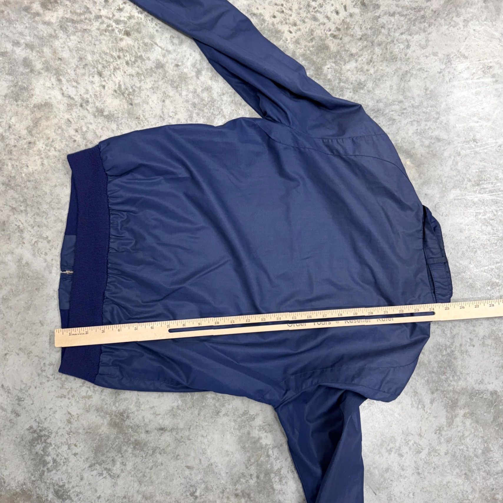 Members Only VINTAGE Members Only Jacket Mens 38 Blue Nylon Bomber 80s HK Zip Full Zip Lined Pockets Solid Blue Logo Zipper Casual Travel Size US XXS / EU 40 - 6 Thumbnail