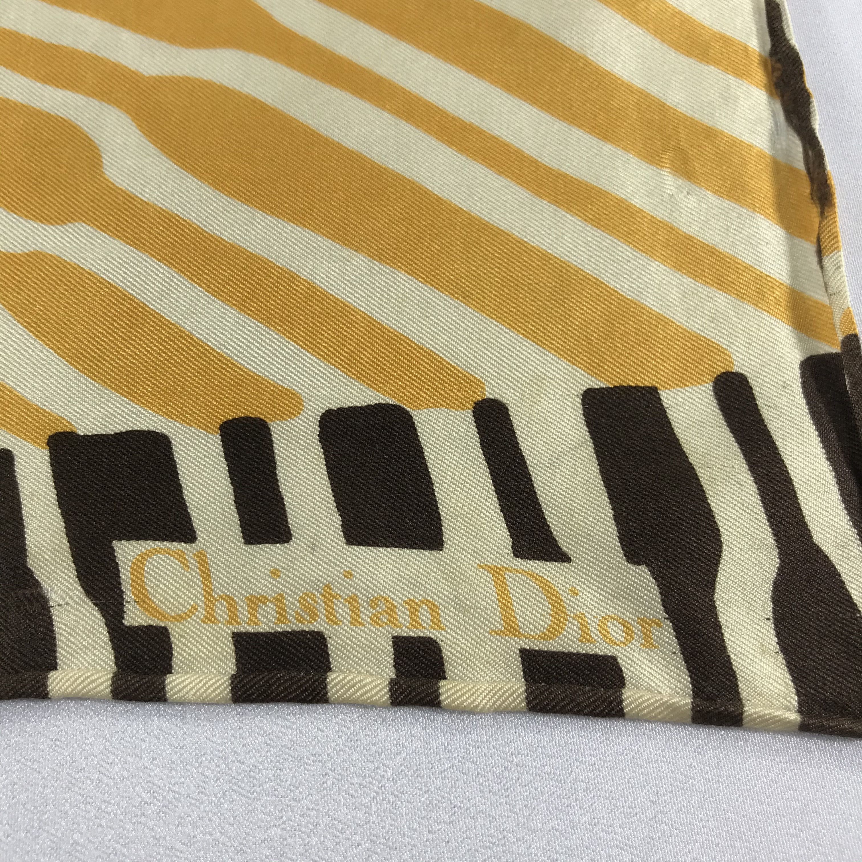 Vintage Christian Dior Floral Silk Scarf M10 Size ONE SIZE - 3 Thumbnail