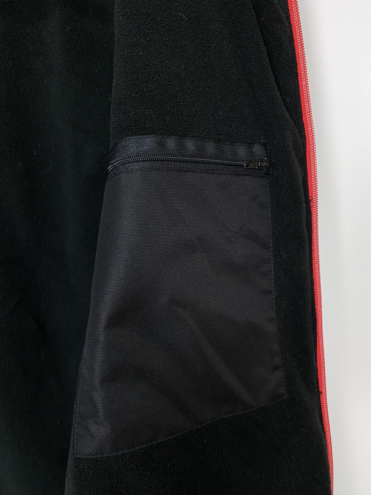 Other Official PBM Be Wiser Ducati Sleeveless Jacket Size S Black Size US S / EU 44-46 / 1 - 10 Thumbnail
