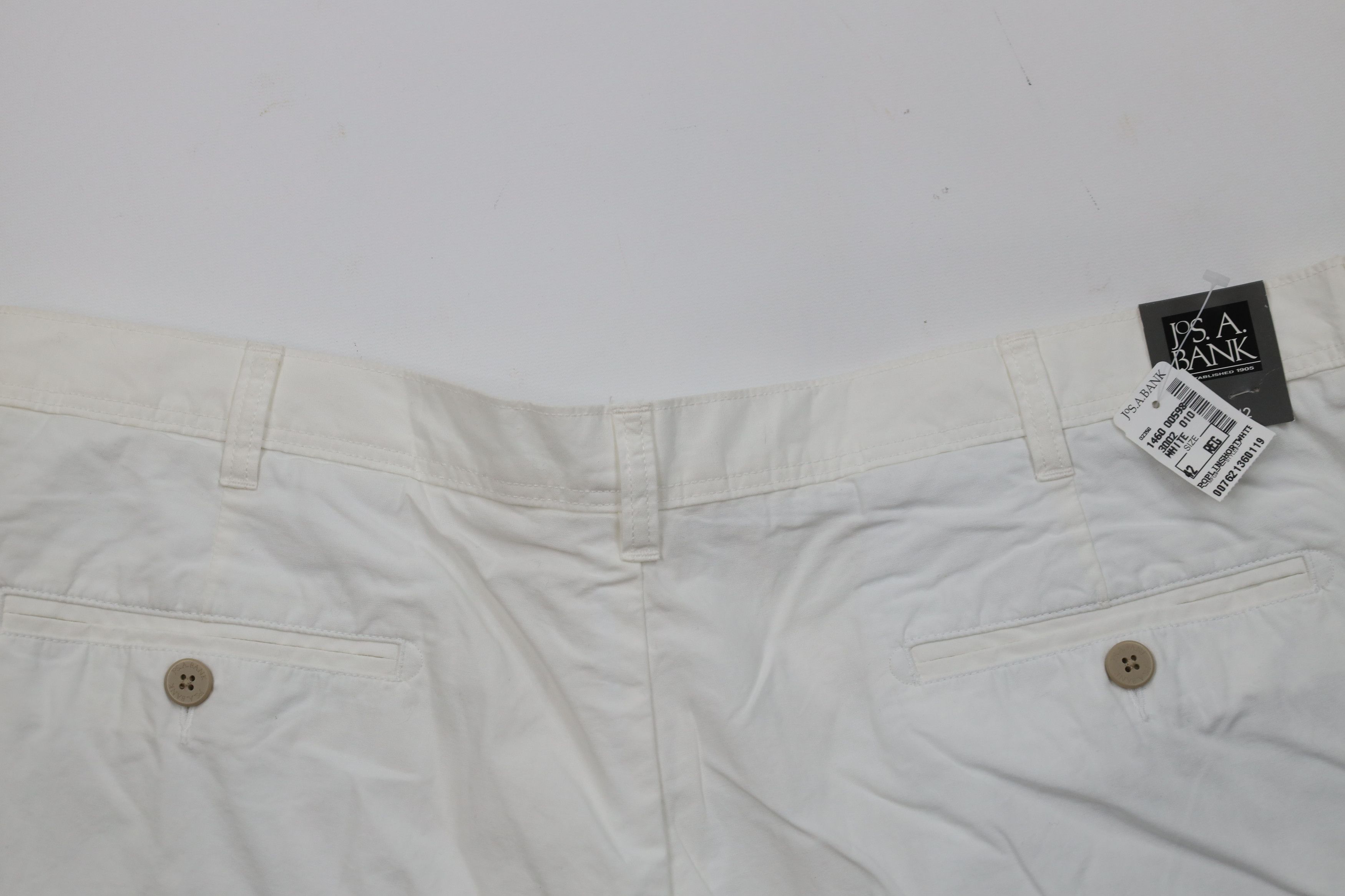 Jos. A. Bank Deadstock Vintage Jos A Bank Golfing Golf Chino Shorts White Size US 42 / EU 58 - 10 Thumbnail