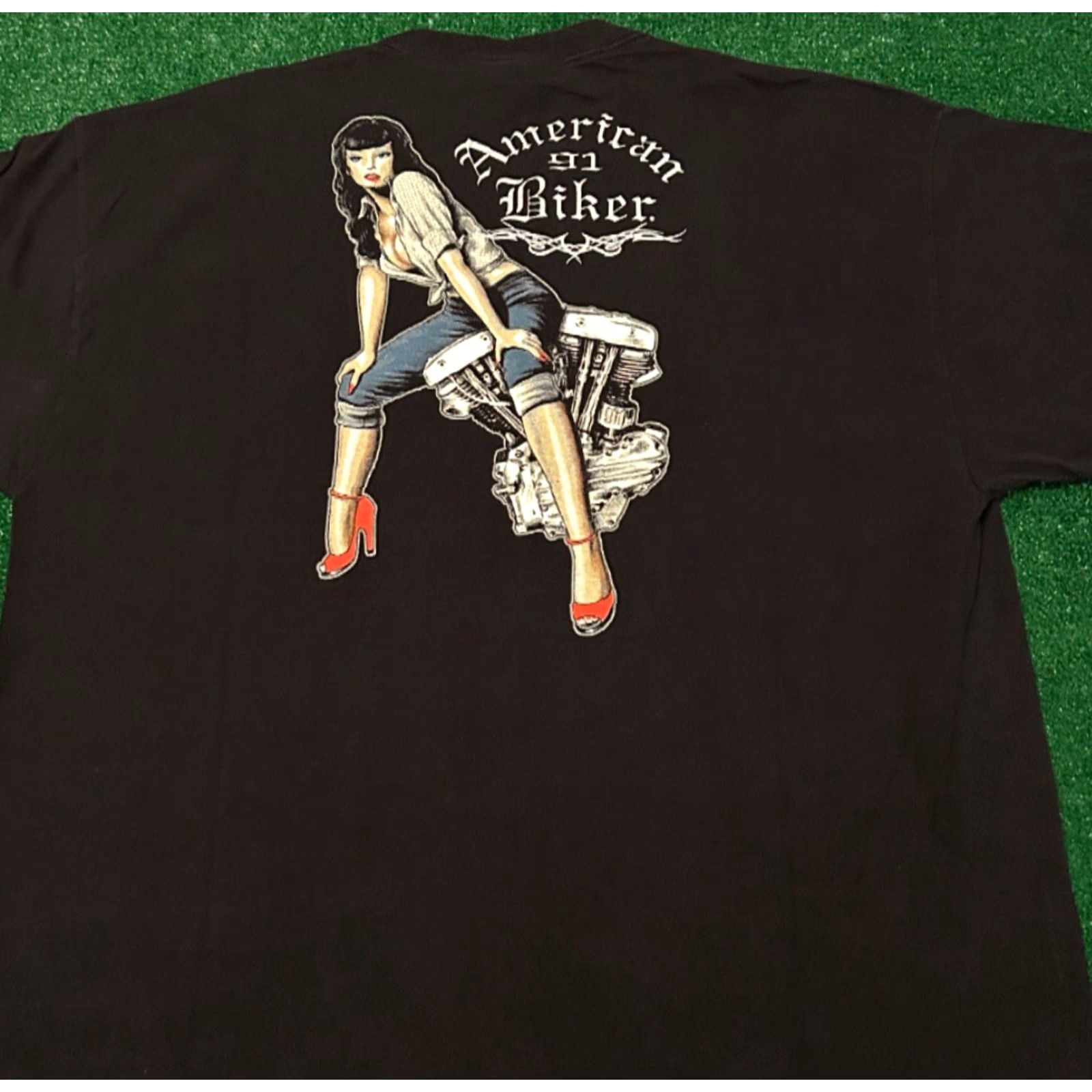 Garage VINTAGE 90s Y2K American Biker Sexy Garage Pinup Girl VTG Shirt Mens XX L Black Short Sleeve T-Shirt Size US XXL / EU 58 / 5 - 4 Thumbnail
