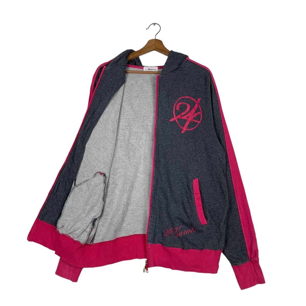 Japanese Brand 24 KARATS Gold Digger Big Logo One Sets Sweatshirt #1209-C55 Size US XL / EU 56 / 4 - 8 Thumbnail