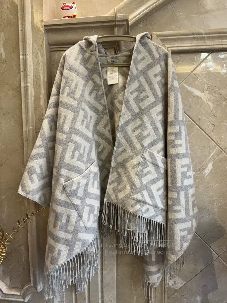 Fendi Fendi FF Letter Hooded Cloak Shawl, Grey and White Color, Size M / US 6-8 / IT 42-44 - 8 Thumbnail