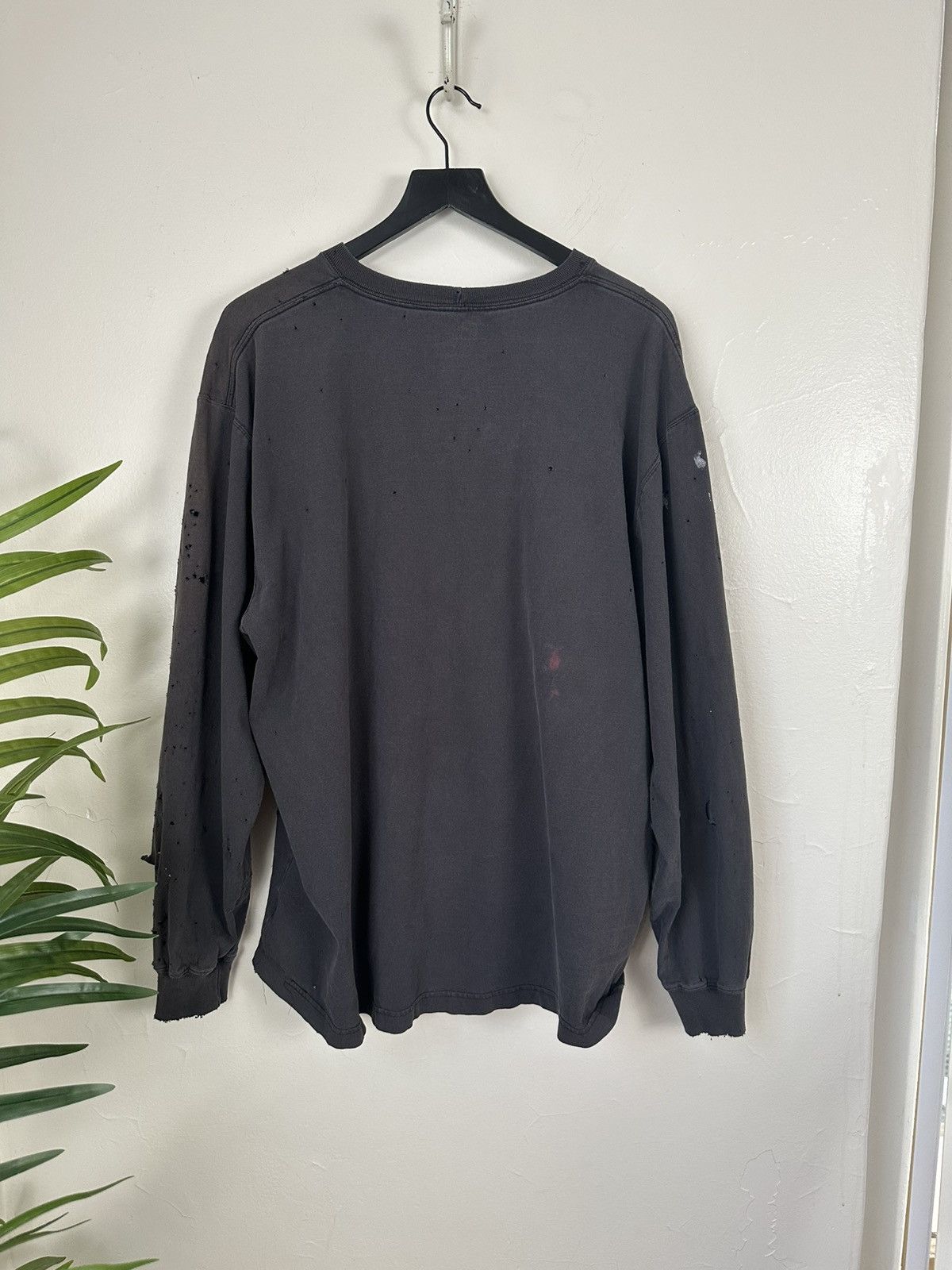 Carhartt (XL) BLASTED OUT THRASHED Carhartt Longsleeve Tee Size US XL / EU 56 / 4 - 10 Thumbnail