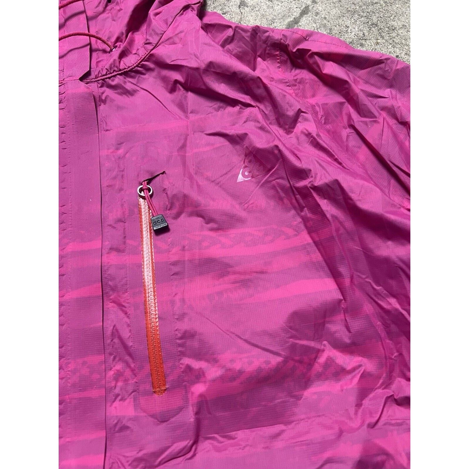 Nike Vintage Nike ACG Windbreaker Hoodie Jacket W M Pink Climbing Size M / US 6-8 / IT 42-44 - 4 Thumbnail