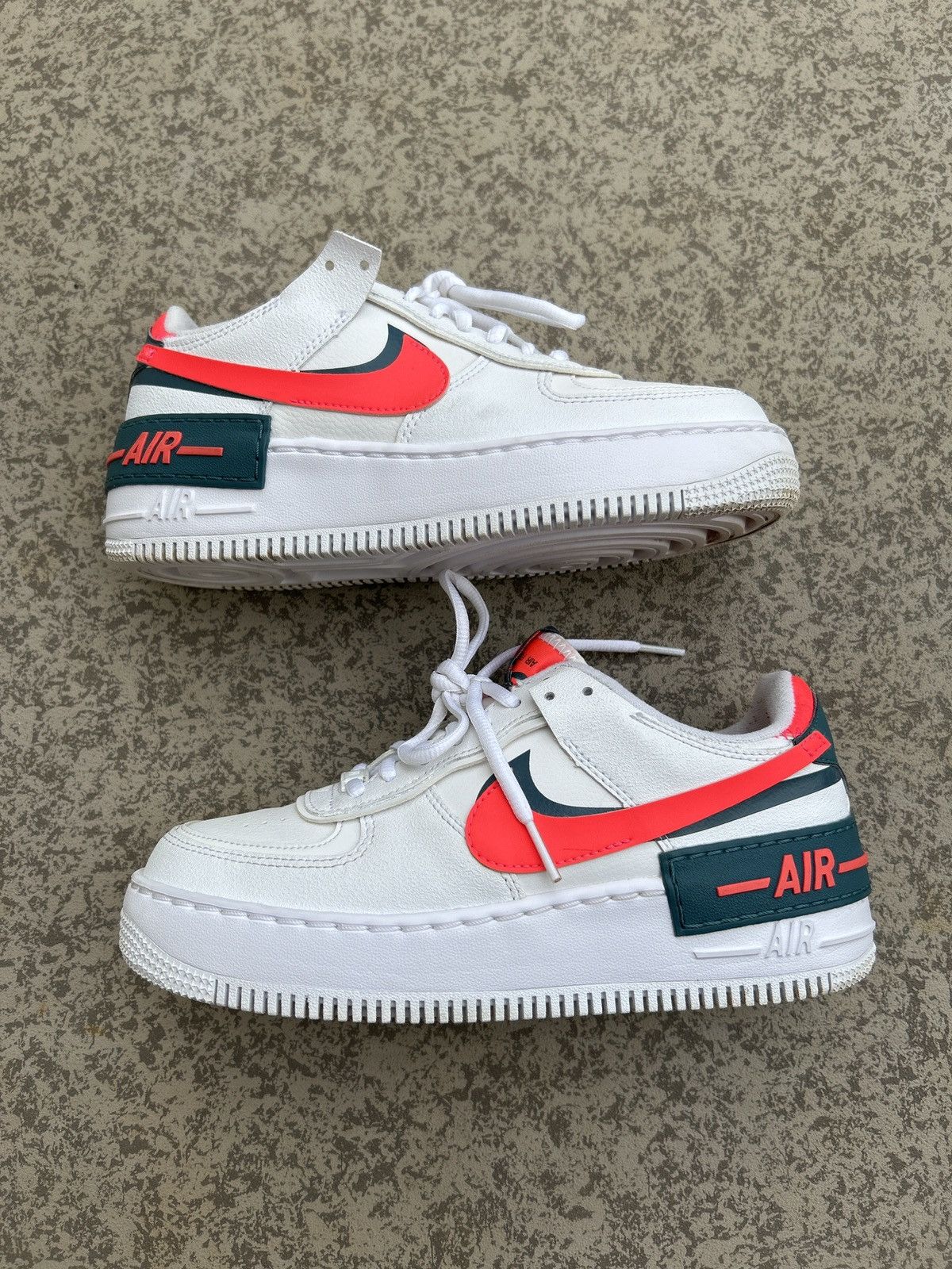 Nike Nike Air Force 1 Shadow White/Solar Red Size US 7.5 / EU 40-41 - 1 Thumbnail