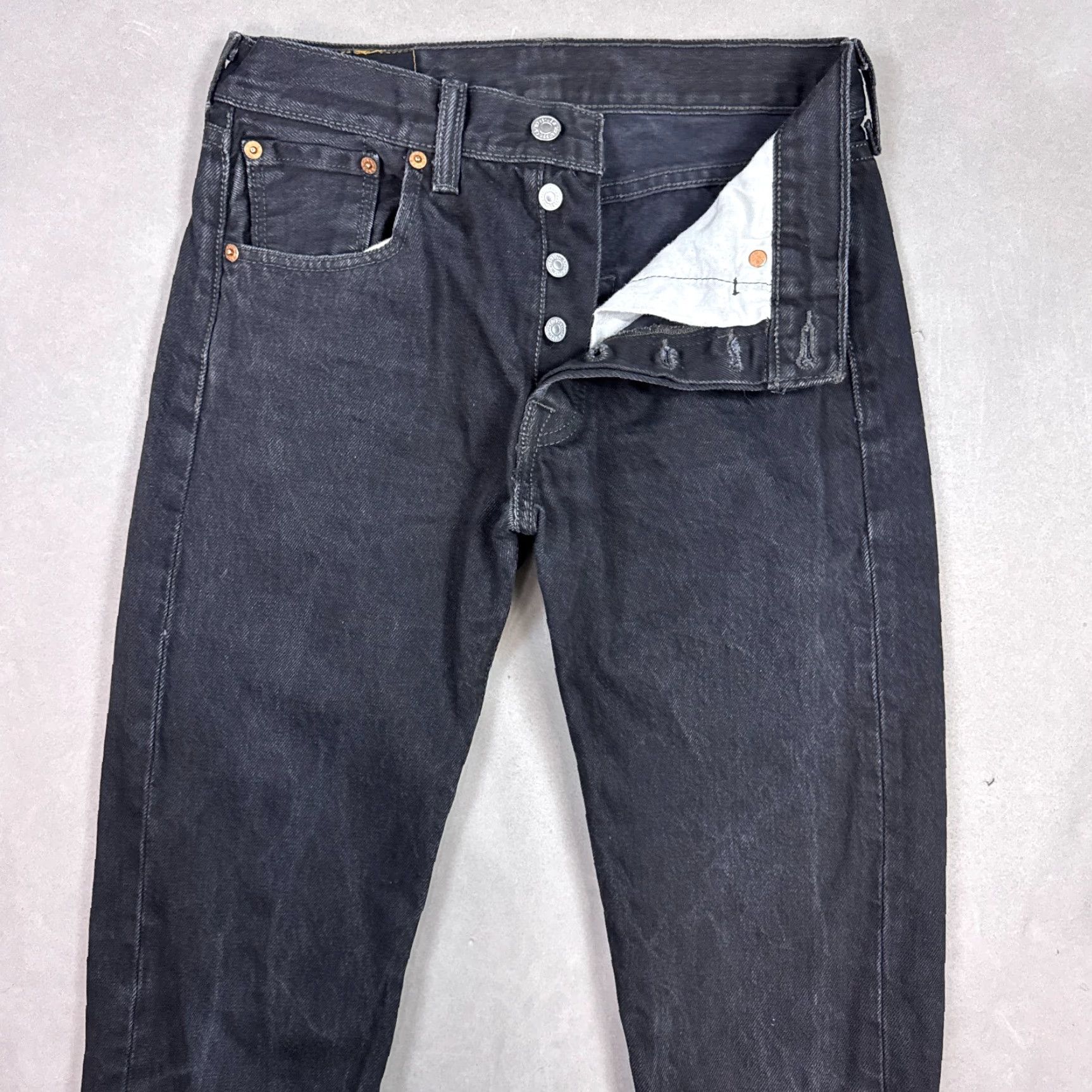 Levi's Levi's 501 Jeans Mens 29x30 Black Button Fly Denim Pants Dark Wash Straight 5-Pocket Mens Size US 29 - 2 Thumbnail
