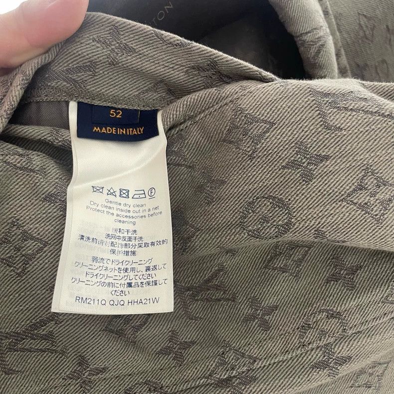 Louis Vuitton Louis Vuitton Grey denim full print jacket 2501-Nextarrow Size US L / EU 52-54 / 3 - 3 Thumbnail