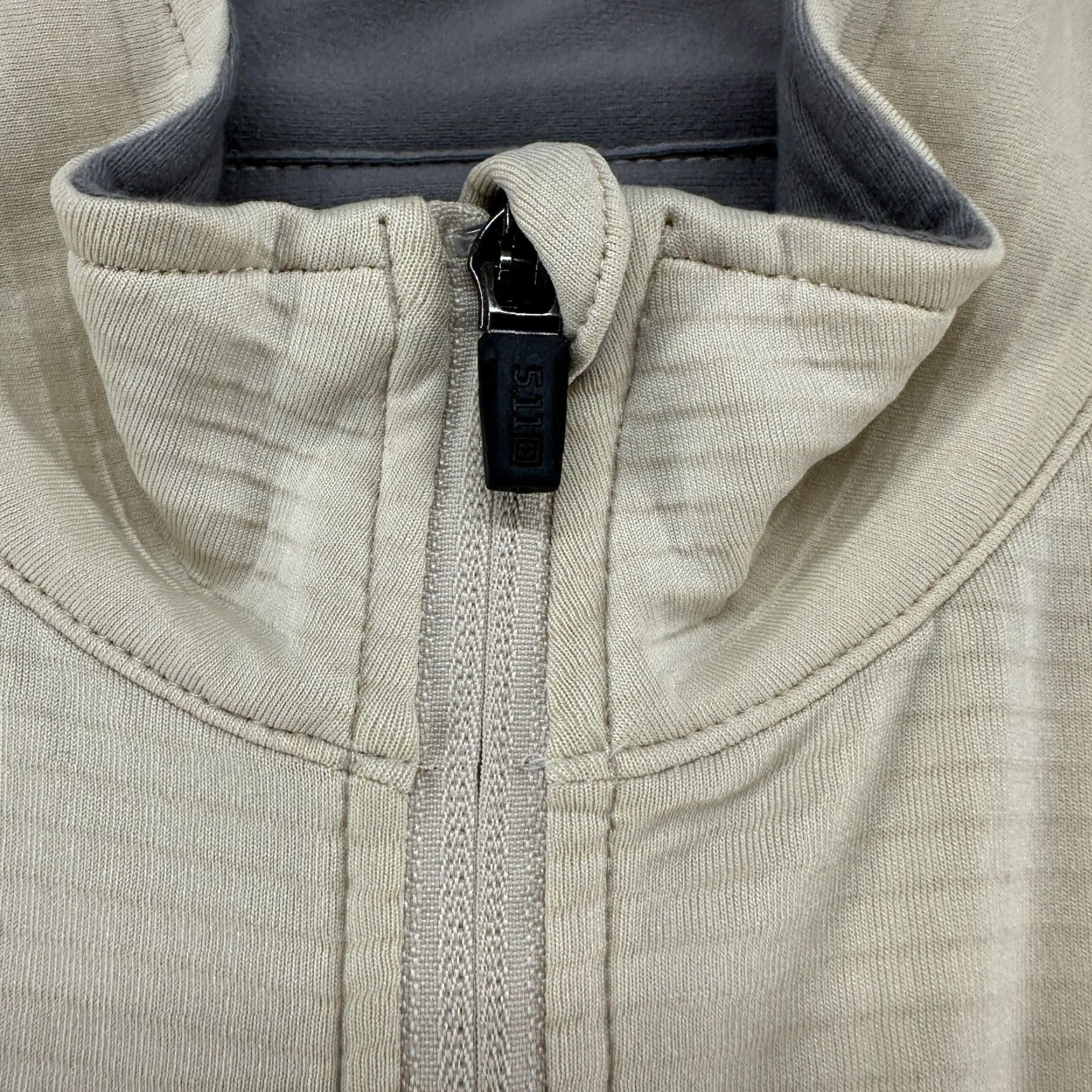 Vintage VINTAGE 5.11 Tactical Jacket Womens XL Beige Full Zip Thermal Fleece Logo Windbreaker Outdoor React Ö? Size XL / US 12-14 / IT 48-50 - 4 Thumbnail