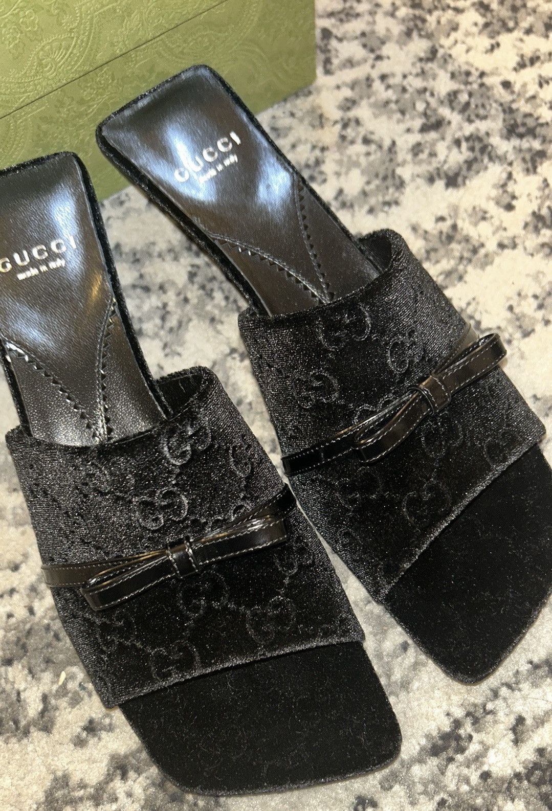 Gucci GUCCI Women's GG slide Sandal size 39 Size US 9 / IT 39 - 8 Thumbnail