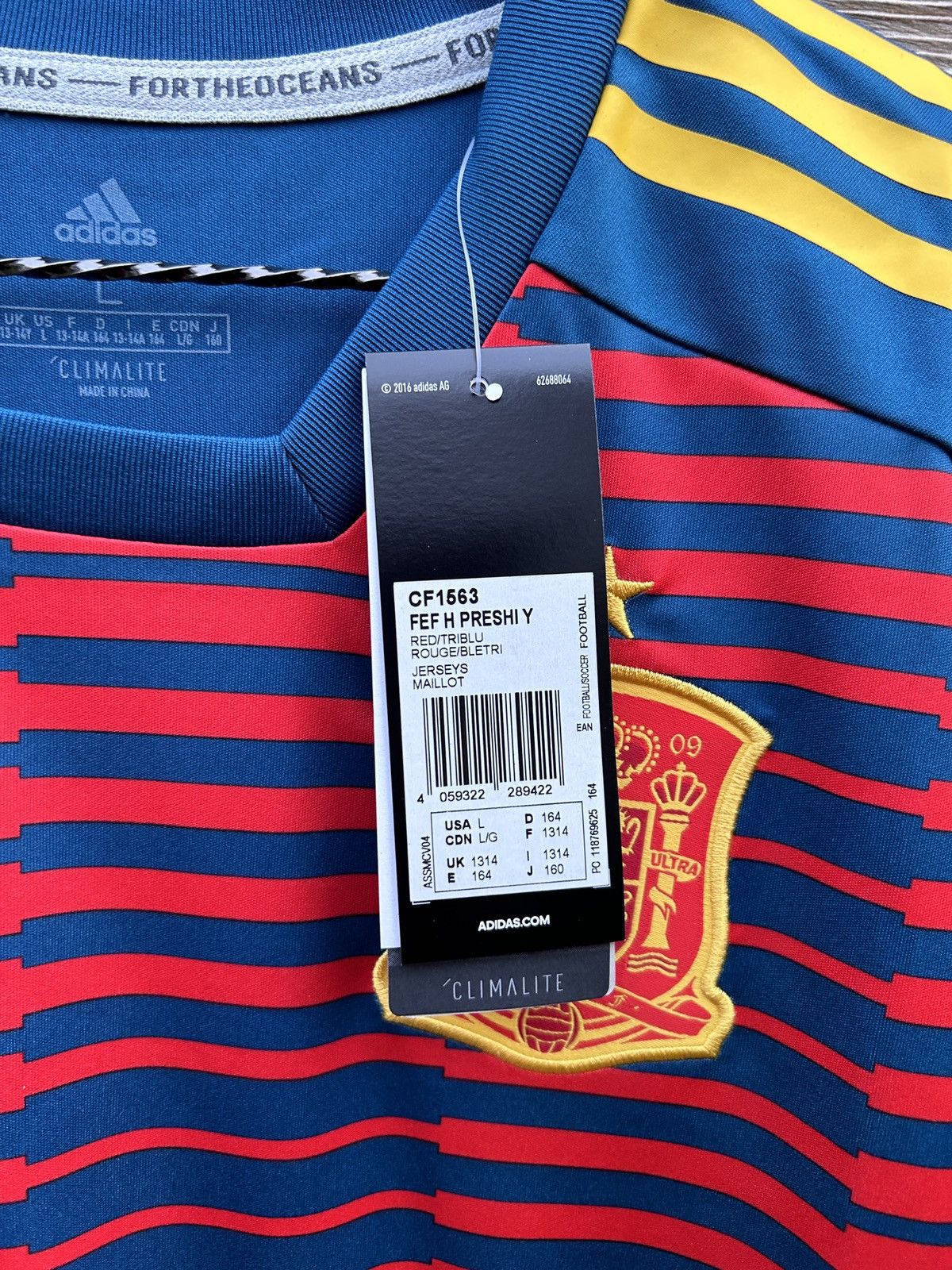Adidas BNWT Adidas Spain 2016/17 Pre Match Kit Soccer Jersey Size US XS / EU 42 / 0 - 5 Thumbnail