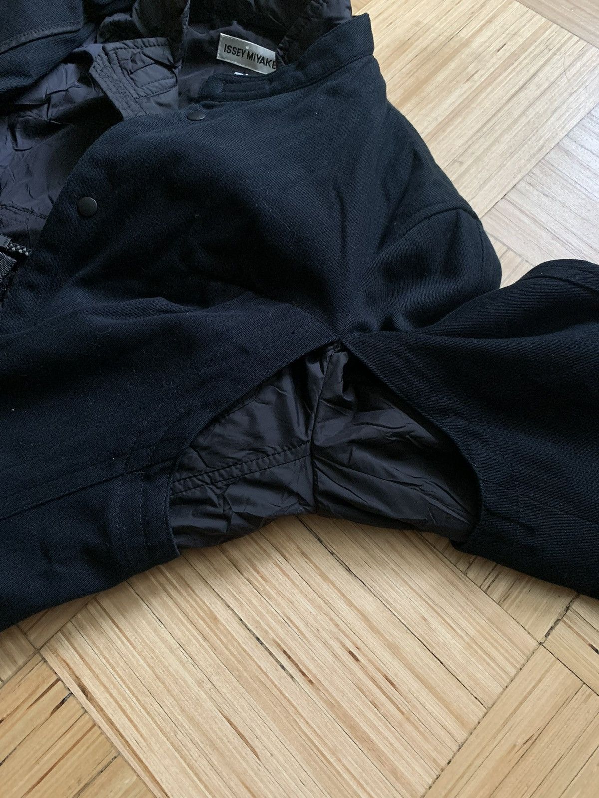 Issey Miyake aw2000 Issey Miyake Futuristic Ballistic Nylon X-Ray Jacket Size US M / EU 48-50 / 2 - 7 Thumbnail
