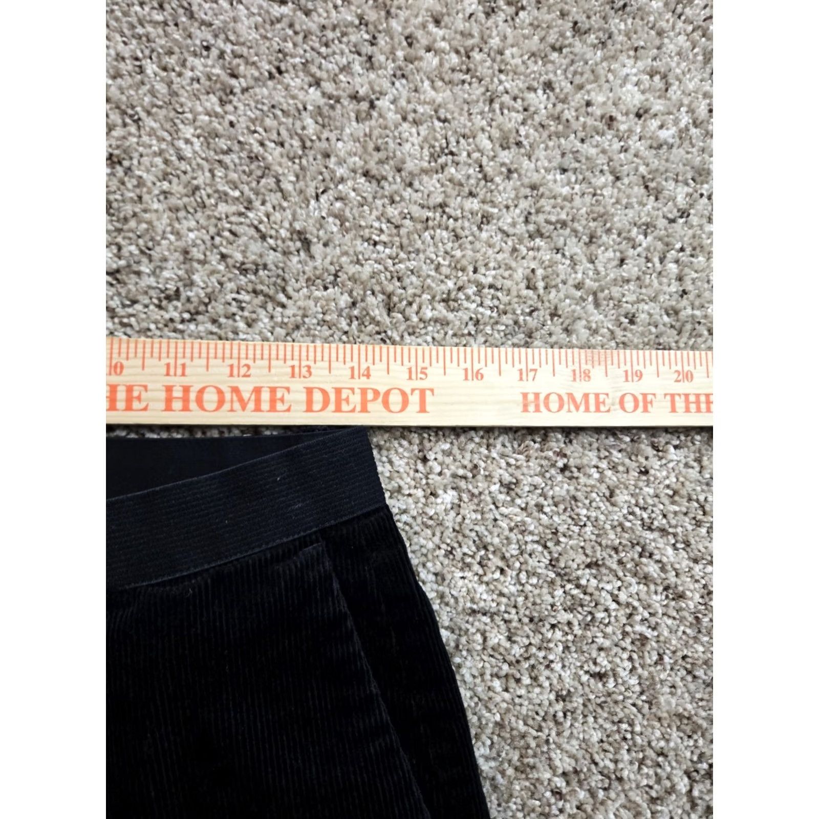 Uniqlo Uniqlo Corduroy Jogger Pants Mens S Black Elastic Waist Drawstring Tapered Size US 29 - 7 Thumbnail