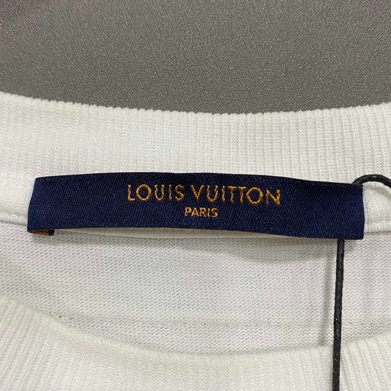 Louis Vuitton Louis Vuitton Short Sleeve Embroidered T -2505 Size S / US 4 / IT 40 - 5 Thumbnail