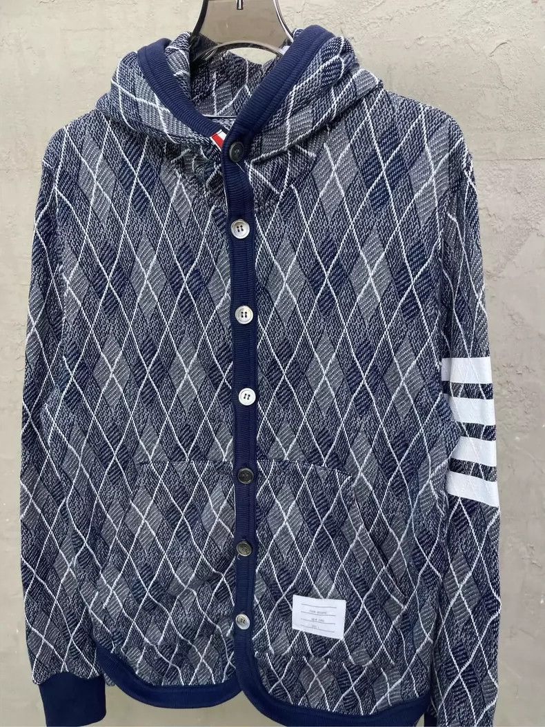 Thom Browne Thom Browne size1 Blue and gray diamond pattern button knit Size US S / EU 44-46 / 1 - 2 Thumbnail