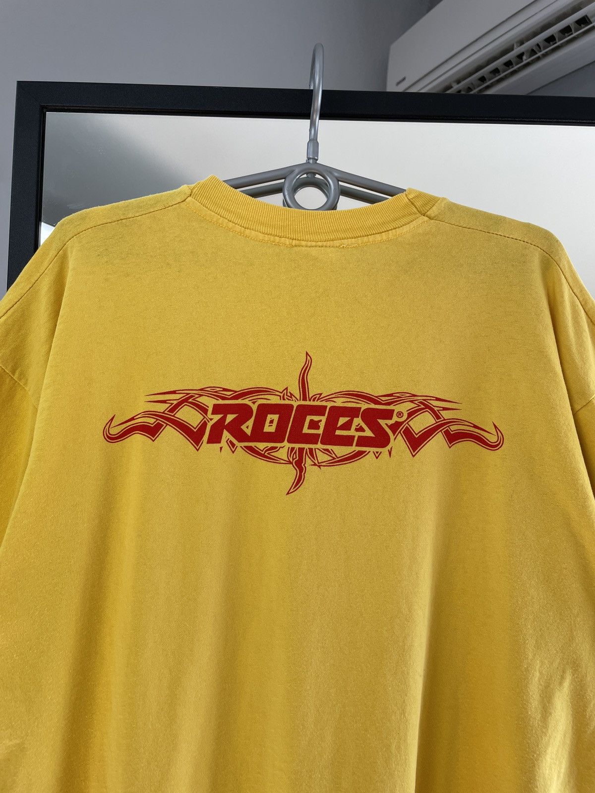 Supreme × Vintage 90s Roces Vintage Y2K Promo Skate Skateboarding T-shirt Size US XL / EU 56 / 4 - 2 Thumbnail