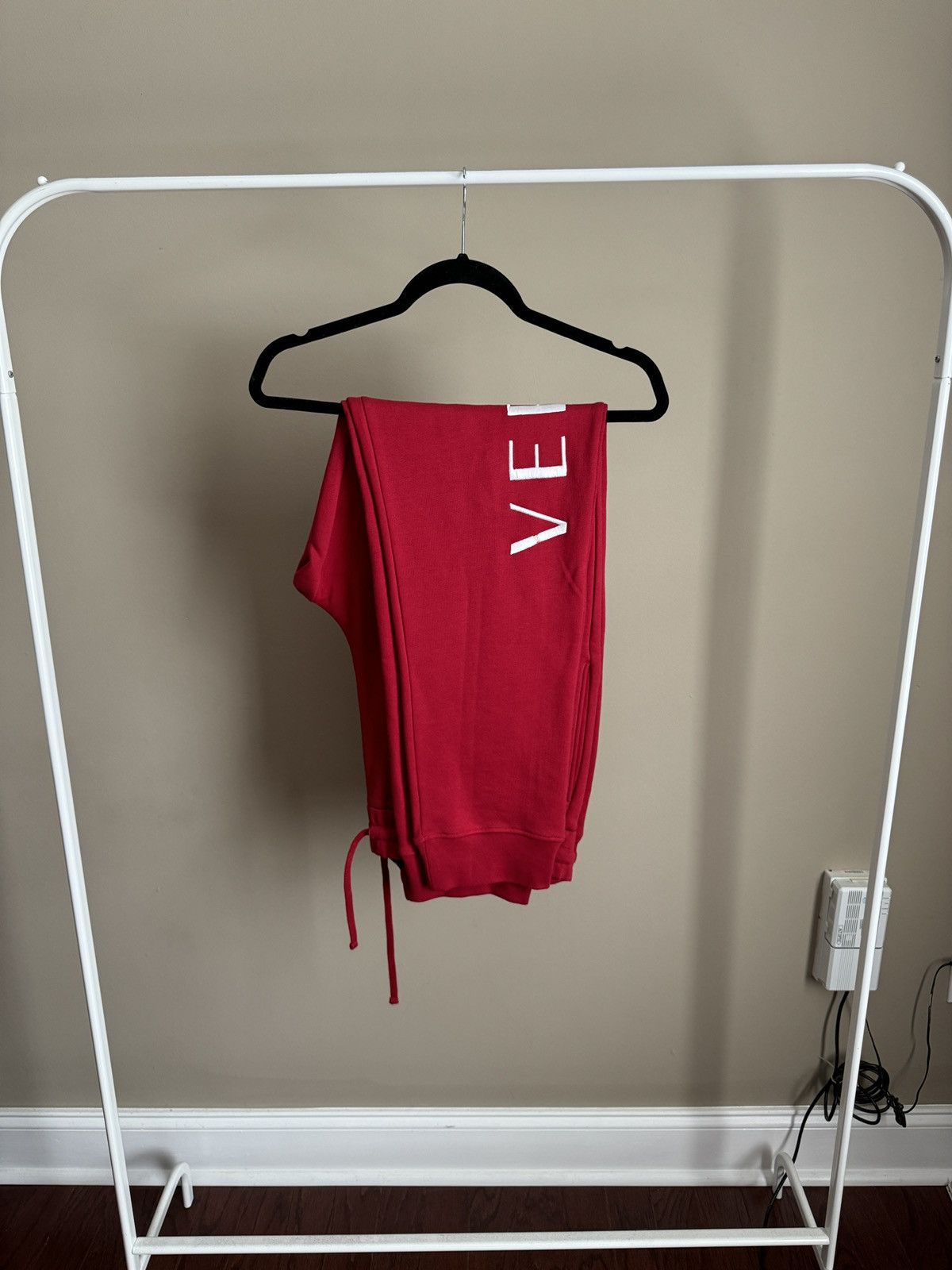 Versace Versace Embroidery Red and White Sweatpants Size US 38 / EU 54 - 4 Thumbnail