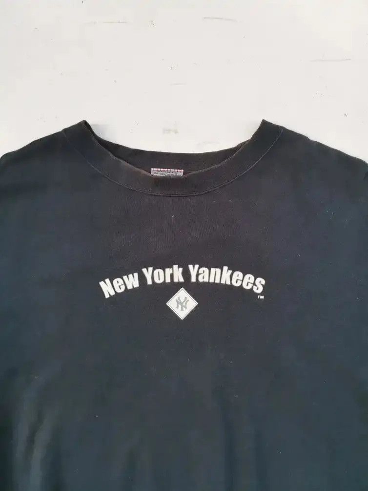 Designer × Japanese Brand × New York Yankees Rare!!! New York Yankees Sweatshirts Size US M / EU 48-50 / 2 - 5 Thumbnail