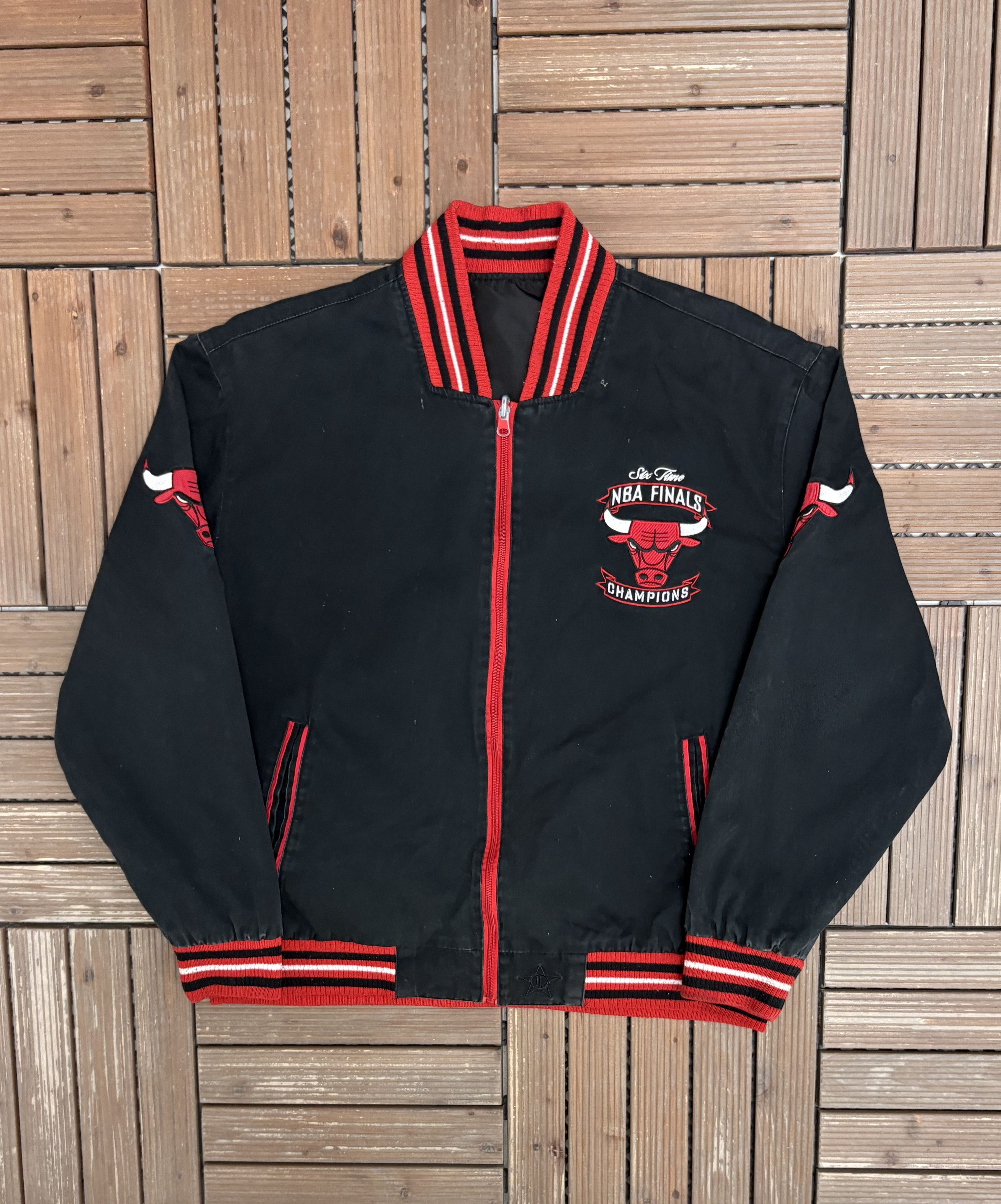 Vintage Chicago Bulls Champions Vintage Reversible Black Jacket Size US XL / EU 56 / 4 - 1 Thumbnail