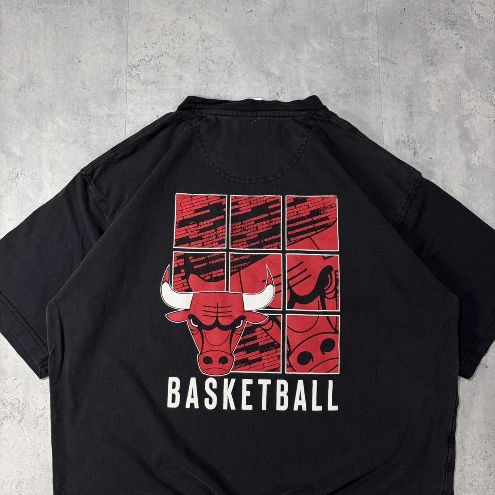 NBA Y2K Black NBA Chicago Bulls Basketball T-Shirt Size US L / EU 52-54 / 3 - 7 Thumbnail