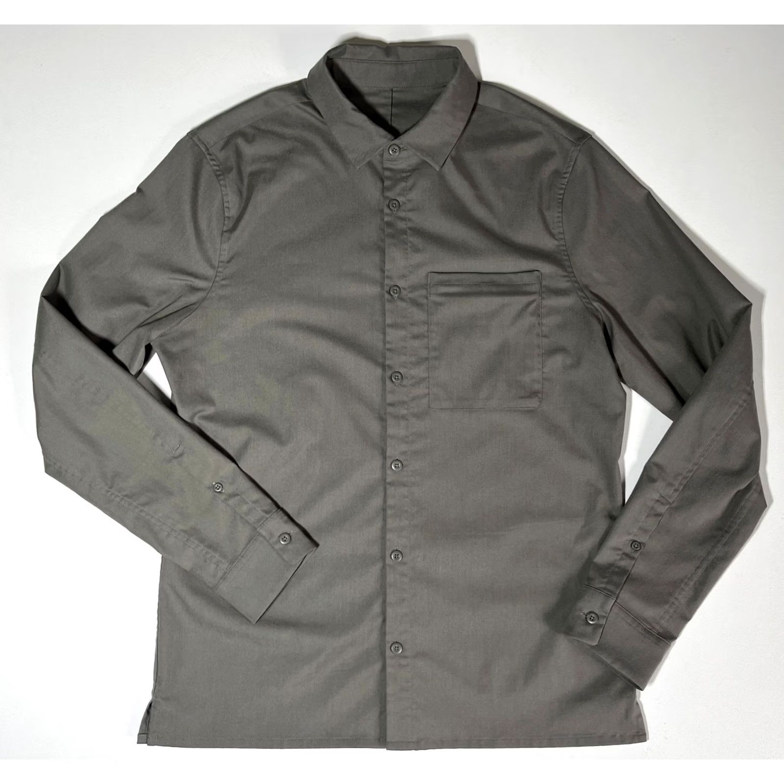 Lululemon Lululemon Men's Button-Up Shirt Casual Solid Green M Shirt Mens Regular Size US M / EU 48-50 / 2 - 3 Thumbnail