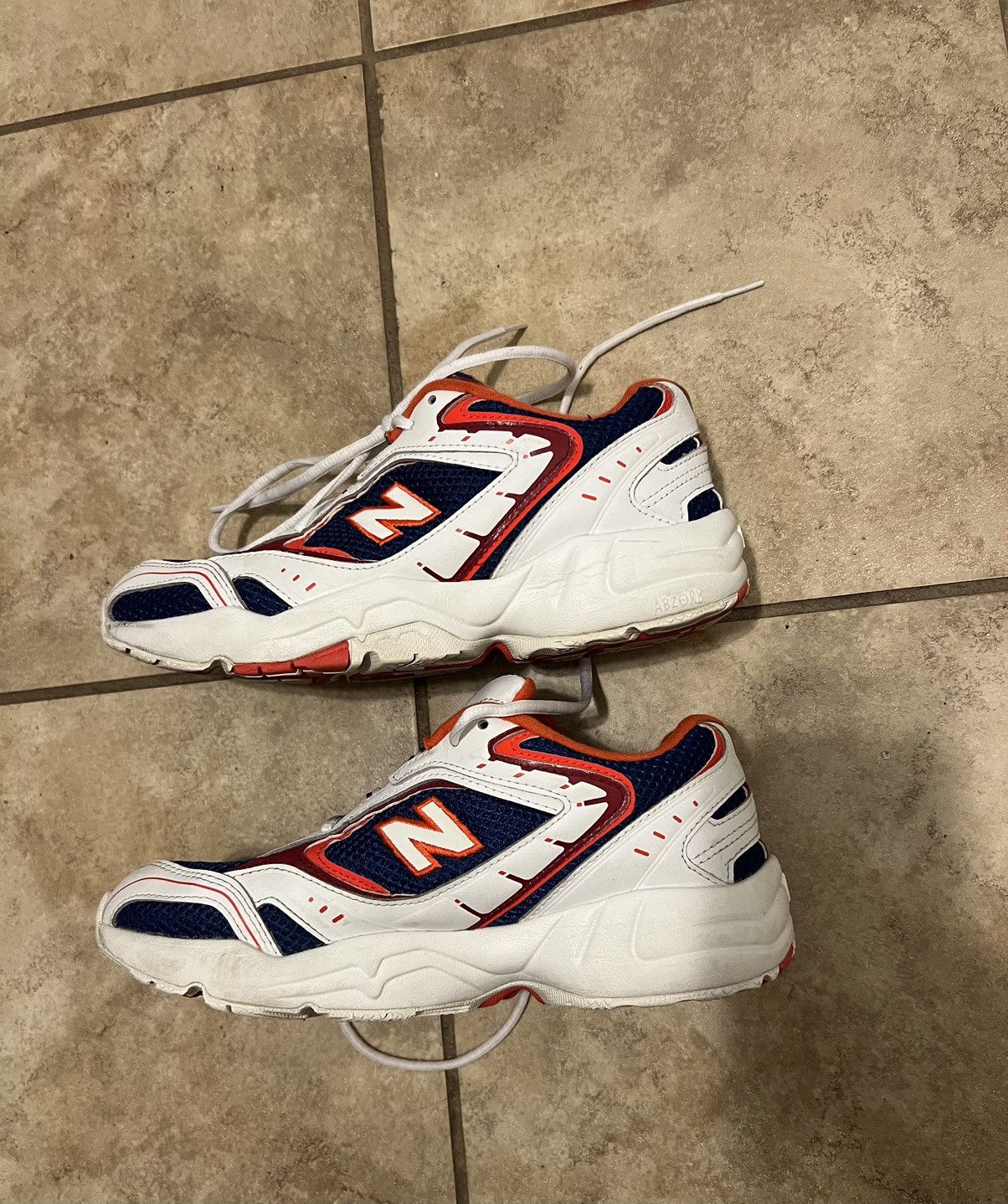 New Balance New Balance 452 White Blue Size US 7.5 / EU 40-41 - 2 Thumbnail