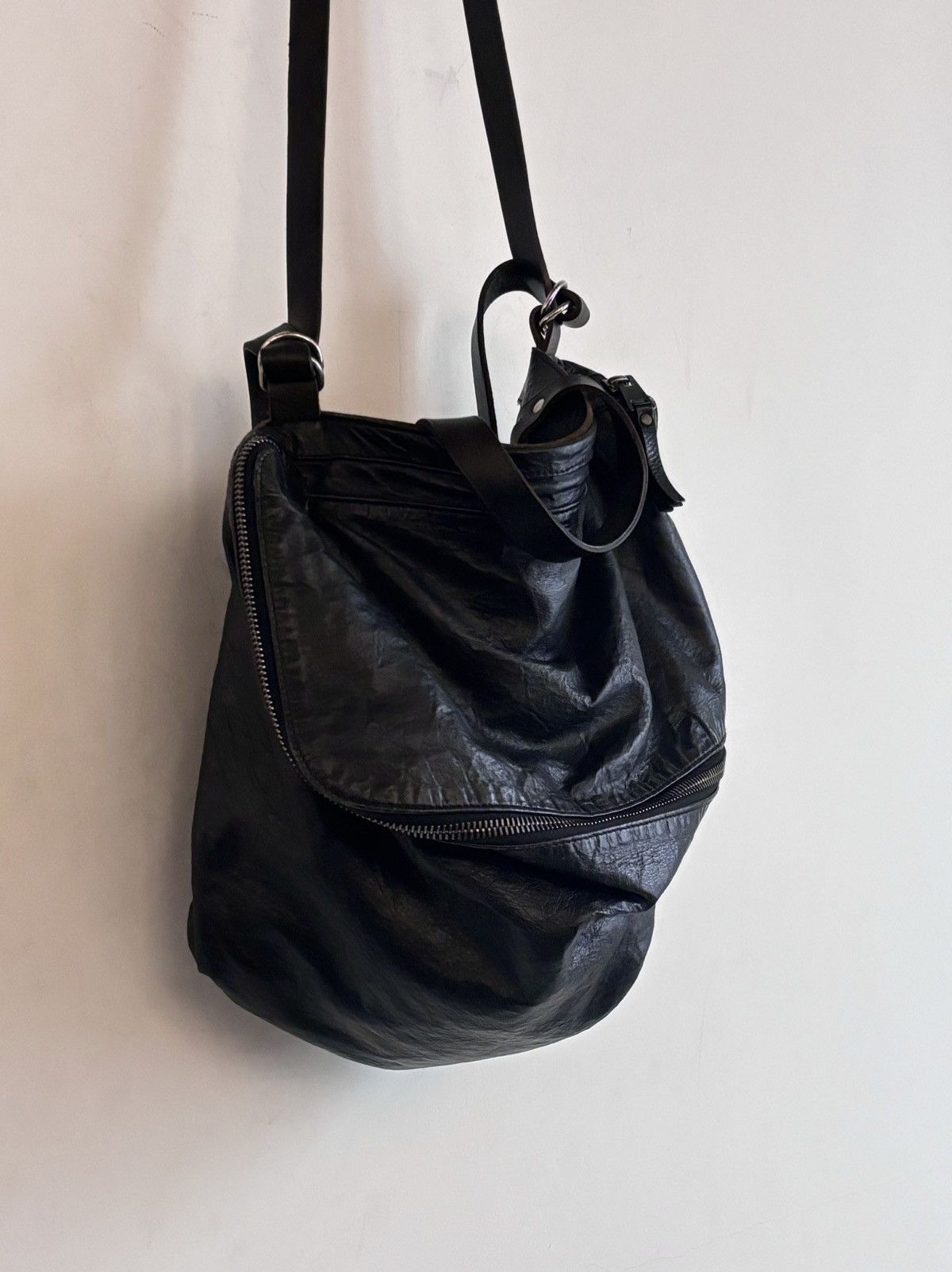 Maison Margiela Maison Margiela｜SS2016 Crinkled Leather Crossbody/Backpack Size ONE SIZE - 1 Thumbnail