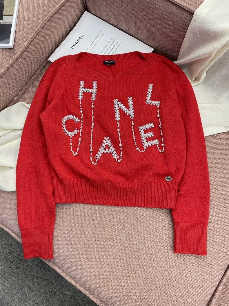 Chanel Chanel Red heavy industry pearl chain letter cashmere swea Size XS / US 0-2 / IT 36-38 - 1 Thumbnail