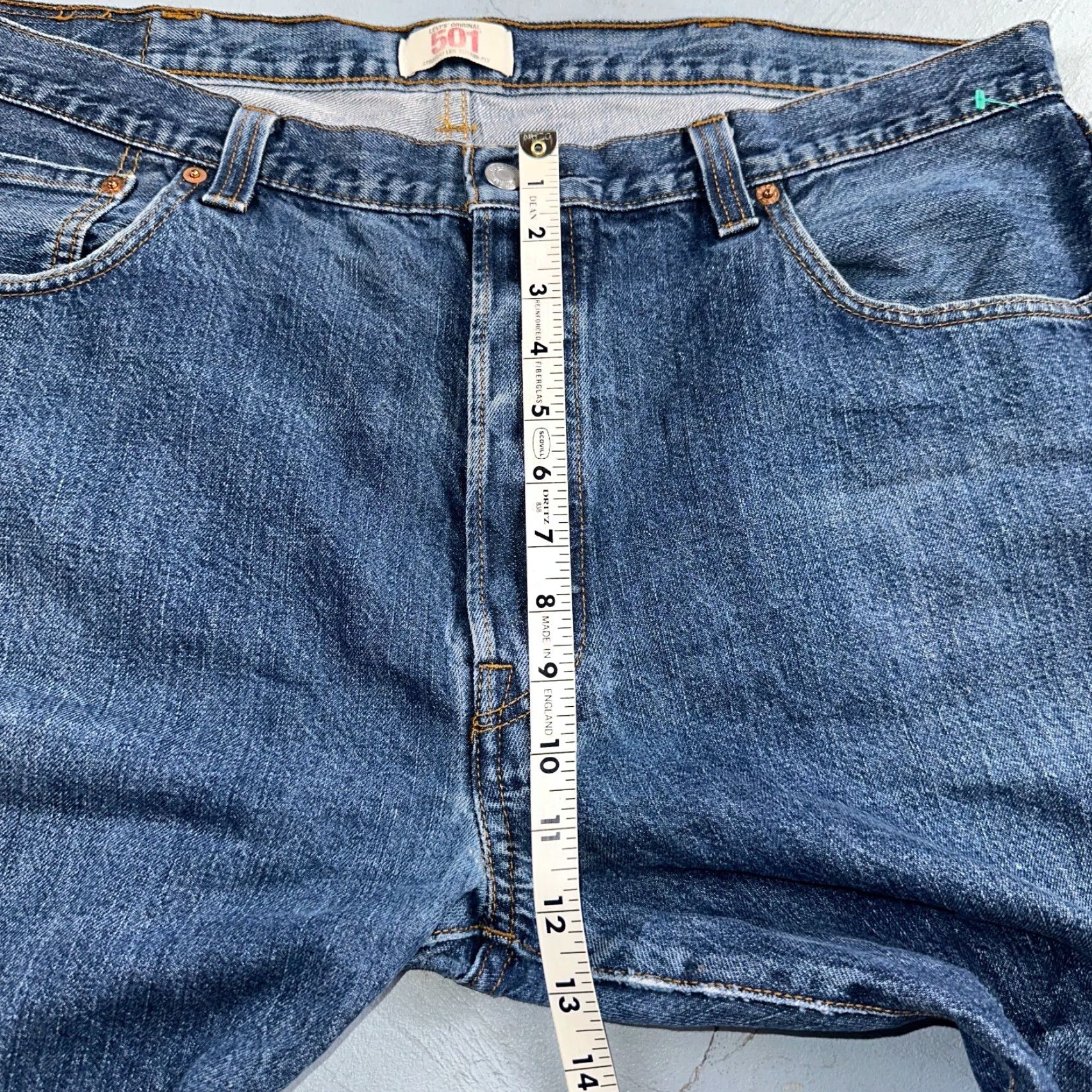 Levi's VINTAGE Levi's 501 Jeans Straight Levi's 501 Blue 40x32 90s Mens Regular Classic Mid Rise Button Closure Denim 40x31 501 Series Leather? Size US 40 / EU 56 - 6 Thumbnail