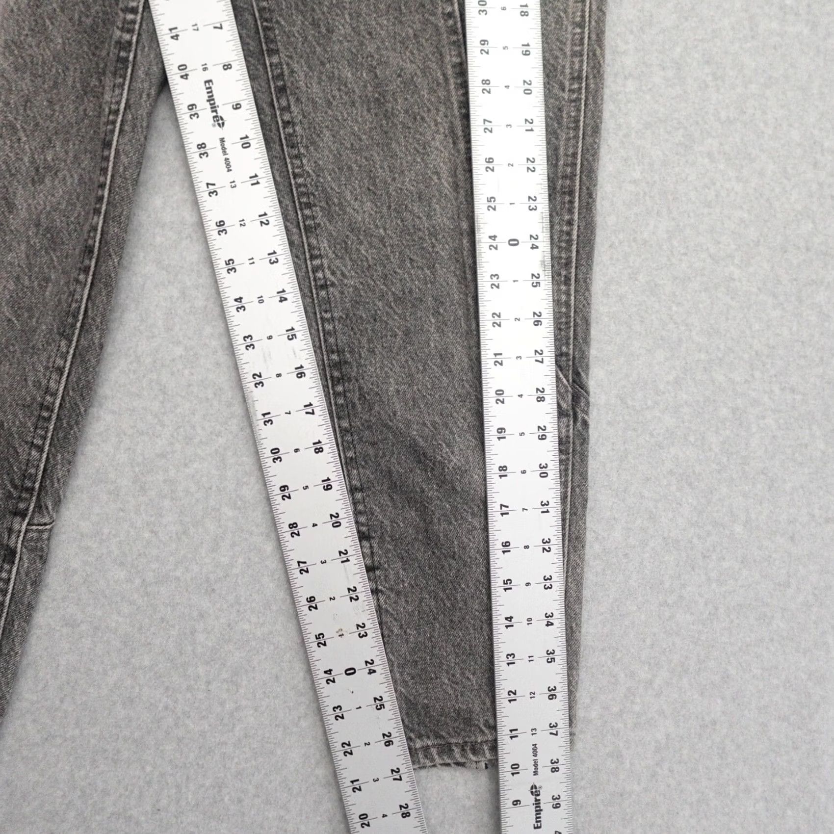 Lee VINTAGE Lee Womens Size 13 Gray Acid Wash High Waist Ankle Zip Mom Jeans Size 34" / US 12 / IT 48 - 6 Thumbnail