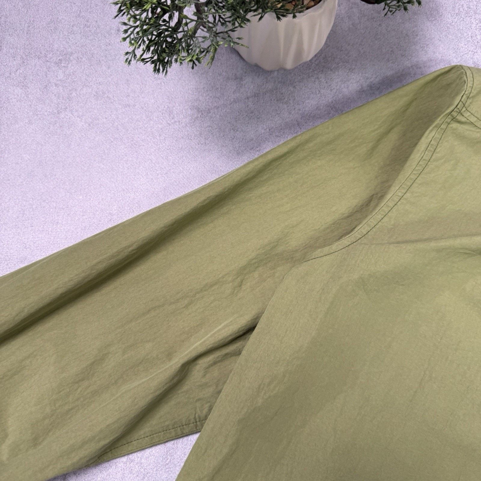 Burton Burton AK Men Linght Overshirt Jacket Nylon Green Size L Size US L / EU 52-54 / 3 - 19 Thumbnail