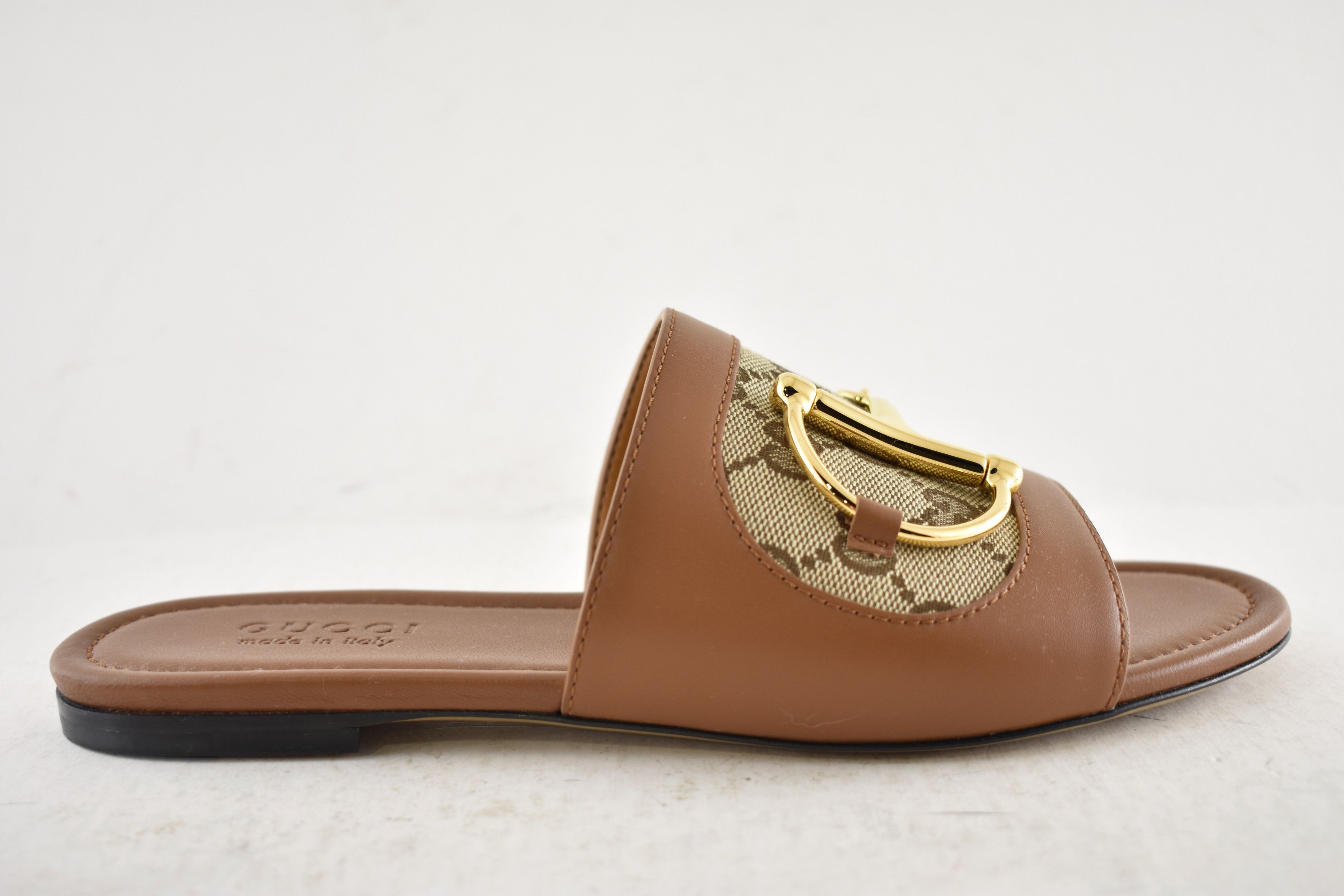 Gucci Gucci Alfa Gold Horsebit GG Canvas Logo Flat Sandal 37.5 Size US 7.5 / IT 37.5 - 2 Thumbnail