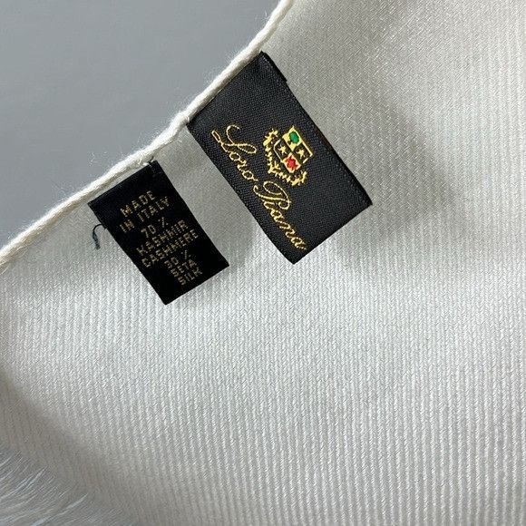 Loro Piana Loro Piana Cashmere Silk Fringe Cream Scarf Stole Wrap Size ONE SIZE - 4 Thumbnail