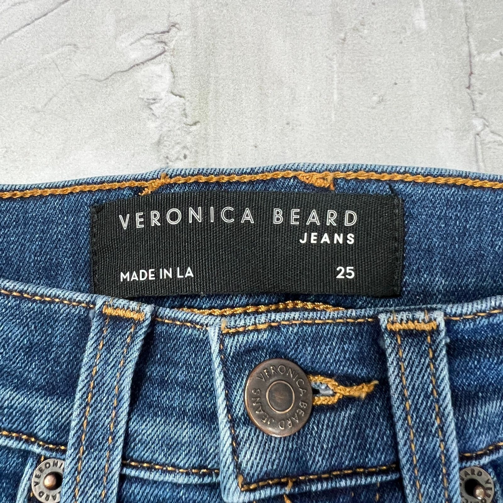 Veronica Beard Veronica Beard Carly Kick Flare Jeans Size 25 Size 25" / US 0 / IT 36 - 3 Thumbnail