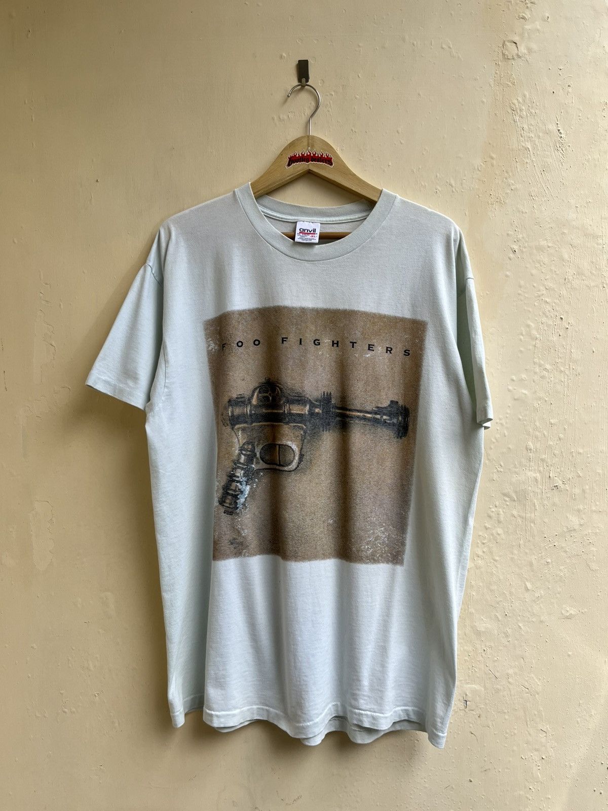 Band Tees Foo Fighter Debut Album T-Shirt Size US XL / EU 56 / 4 - 1 Thumbnail