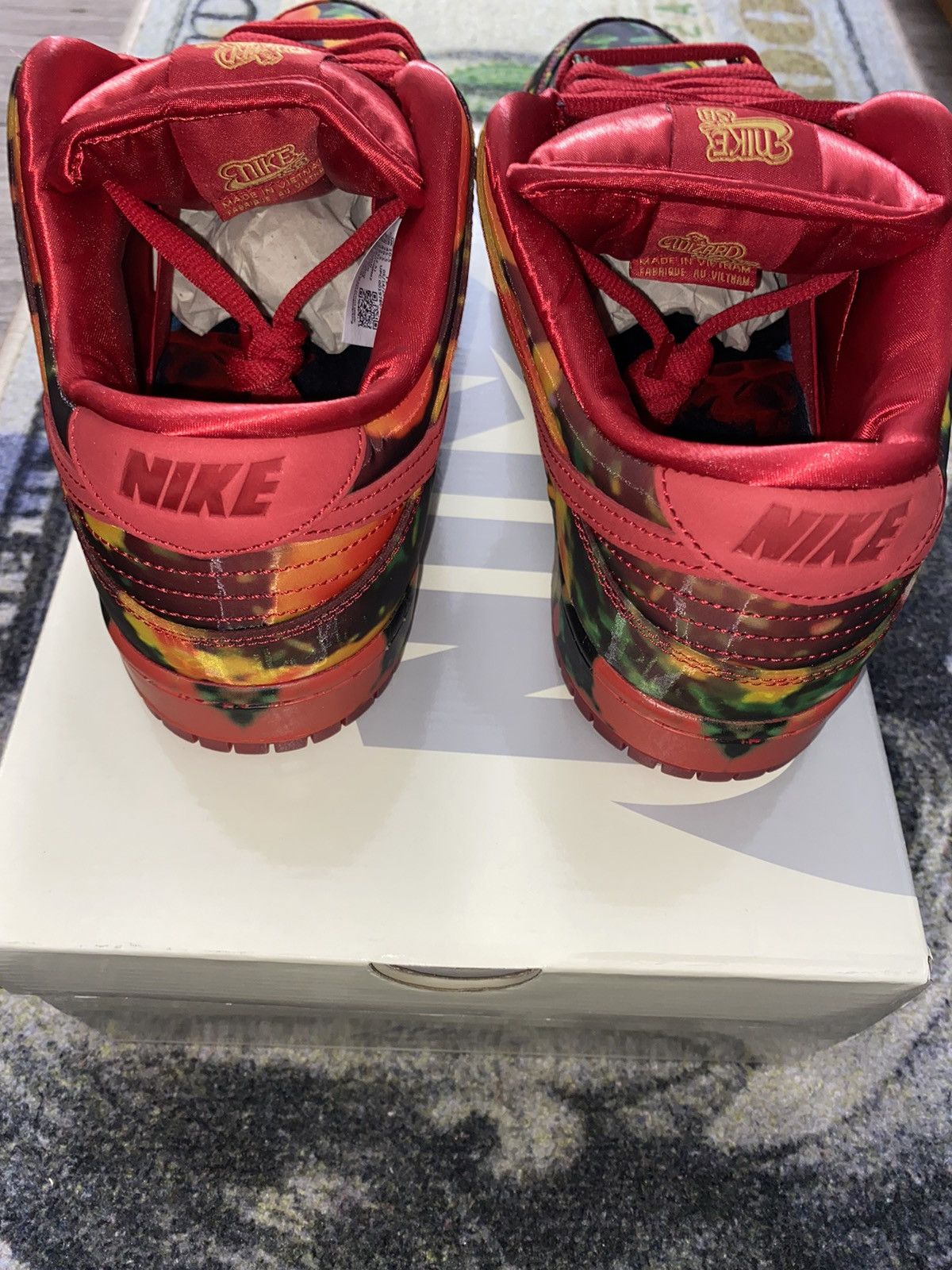 Nike Nike SB Dunk Low The Wizard of Oz Poppy Field Size US 11.5 / EU 44-45 - 5 Thumbnail