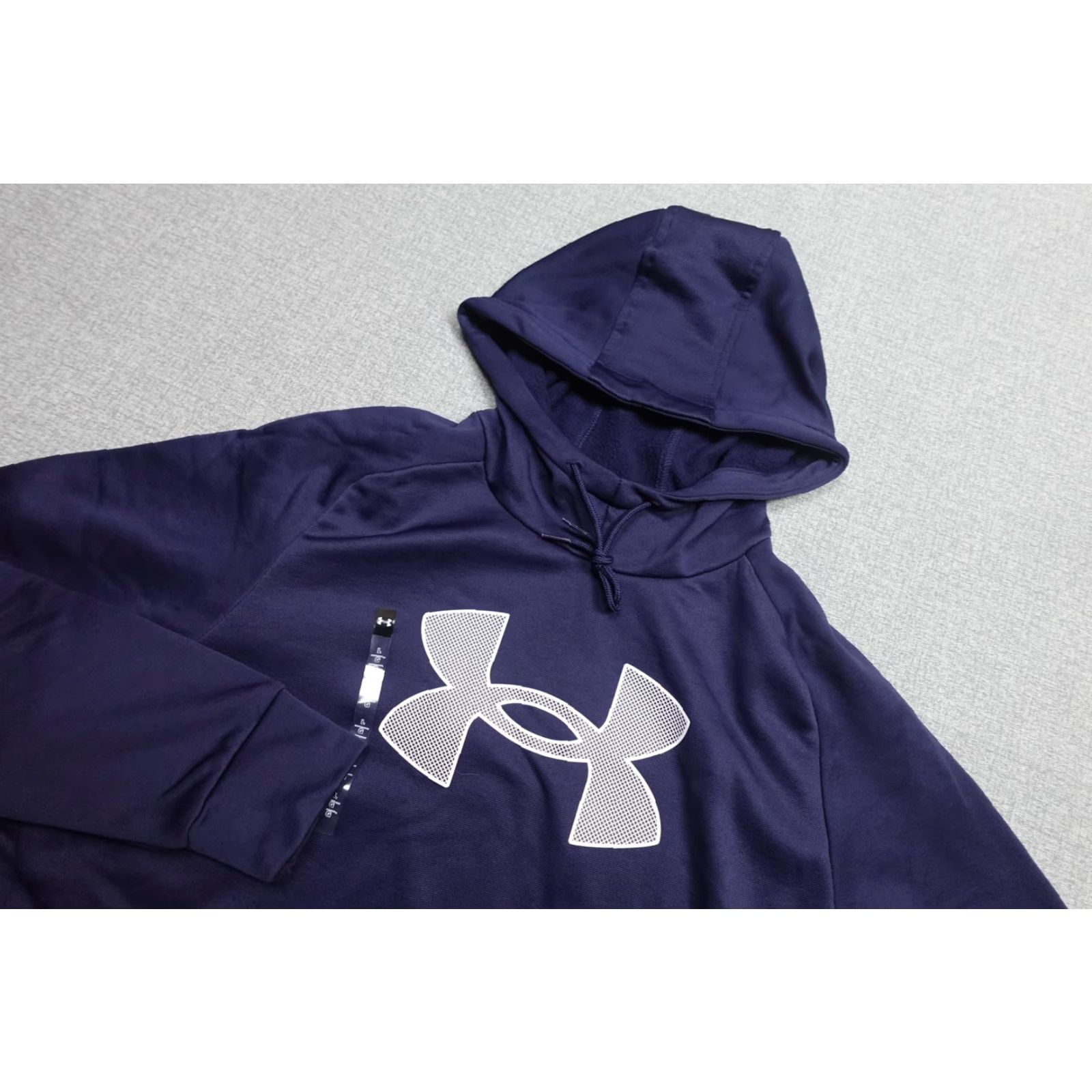 Under Armour Under Armour Hoodie Mens Large Navy Blue Fleece Big Logo Graphic Print Pullover Sweatshirt NWT Size US L / EU 52-54 / 3 - 2 Thumbnail