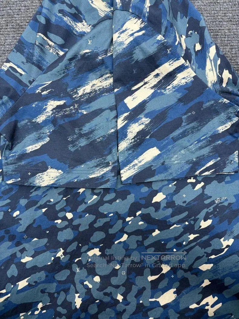 Louis Vuitton Louis Vuitton Camouflage Logo Short Sleeve Shirt. Size US S / EU 44-46 / 1 - 6 Thumbnail