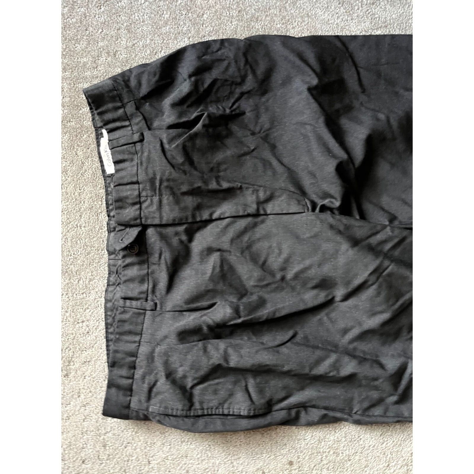 Calvin Klein CALVIN KLEIN DRESS PANTS Men's Wool Cuffed Pleated Black 40x30 Inseam 30 Regular Size 40 Mens Size US 40 / EU 56 - 2 Thumbnail