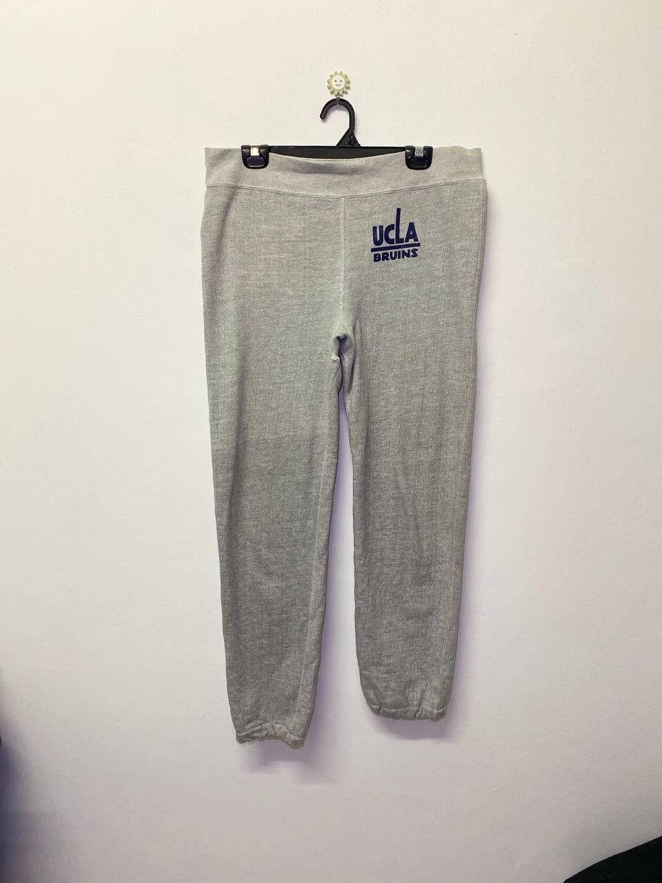 Descente vintage ucla bruins by descente grey sweatpants nice design Size US 37 - 1 Thumbnail